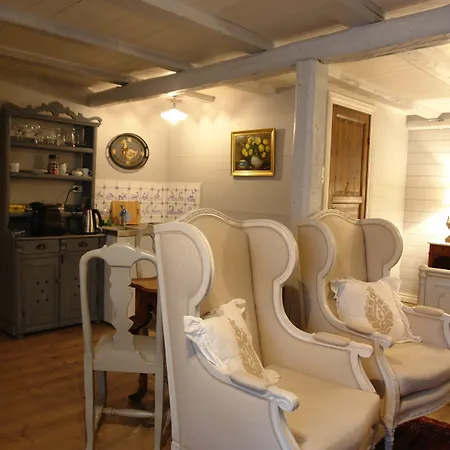 Lysko Gjestegard Bed & Breakfast