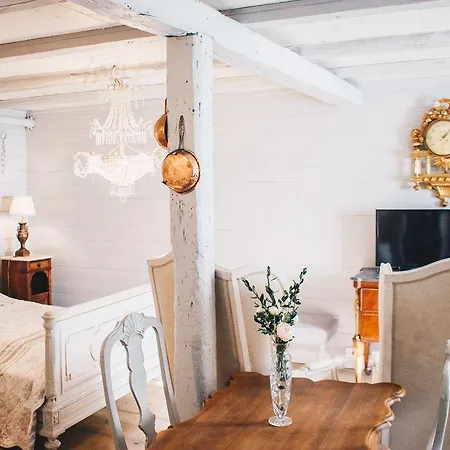 Lysko Gjestegard ベッド・アンド・ブレックファスト ラルヴィク