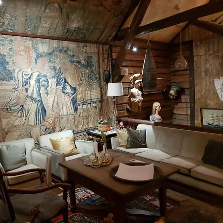 Bed & Breakfast Lysko Gjestegard