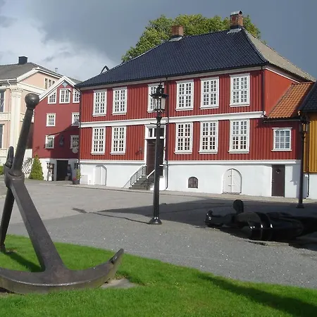 Bed & Breakfast Lysko Gjestegard Larvik