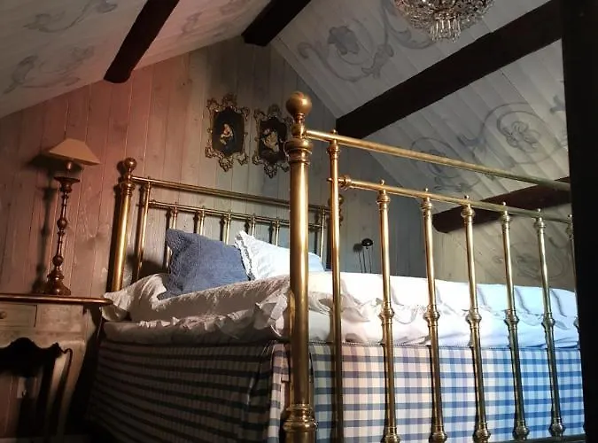 Lysko Gjestegard Bed and Breakfast Λάρβικ