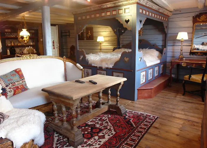 Bed & Breakfast Lysko Gjestegard 4*