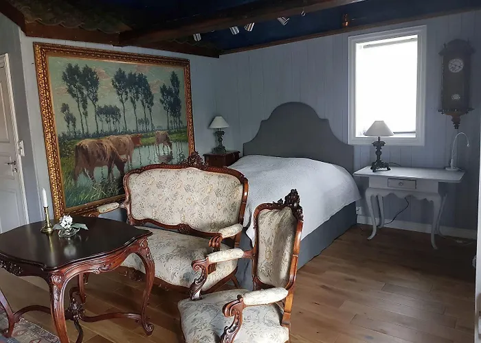 Lysko Gjestegard Bed & Breakfast 4*