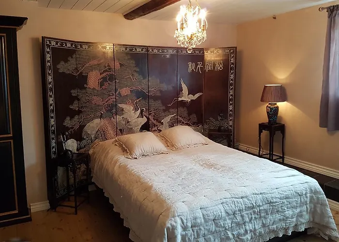 Lysko Gjestegard Bed & Breakfast Larvik