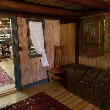 فندق مبيت وإفطار Lysko Gjestegard