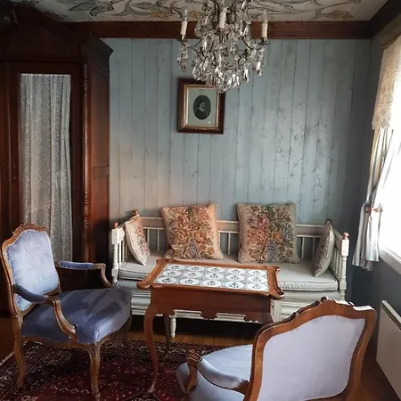Lysko Gjestegård Nocleg ze śniadaniem 3*