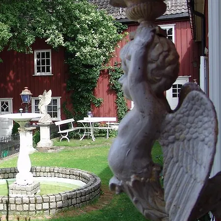 Lysko Gjestegård Nocleg ze śniadaniem