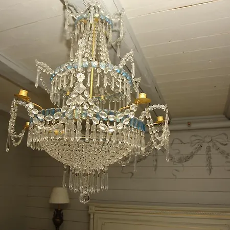 Lysko Gjestegard لارفيك