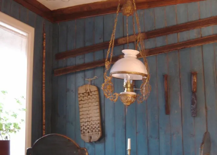 Lysko Gjestegard Bed & Breakfast 4*